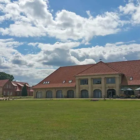 Remise Am Schloss Stolpe